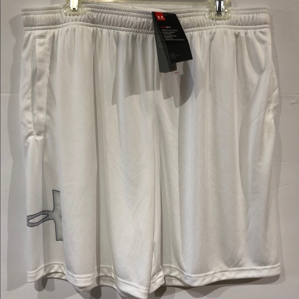 Under Armour Heat Gear Loose Fit XL